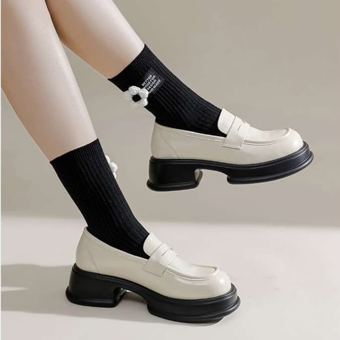 ローファーレディース クラシカル ベーシック 学生風厚底ローファー
