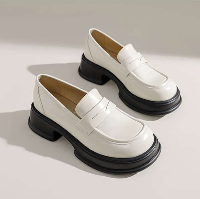 ローファーレディース クラシカル ベーシック 学生風厚底ローファー