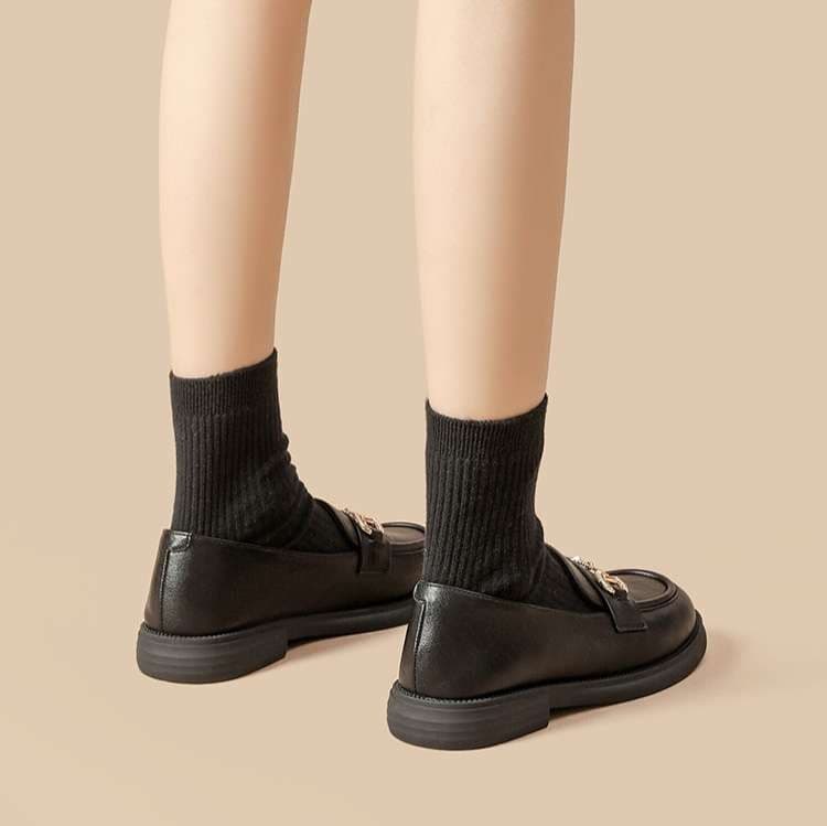 ローファーレディース カジュアル金具付き歩きやすいレディースローファー