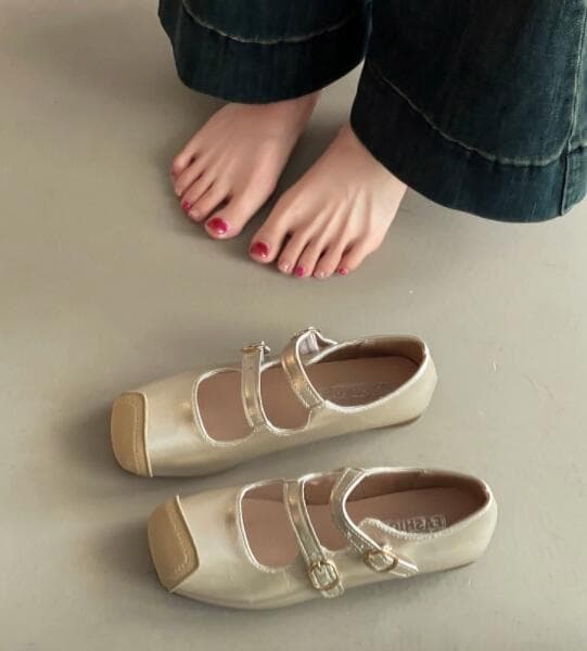 ローファーレディース 厚底ローファー 丸つま先 女性用 履きやすい靴