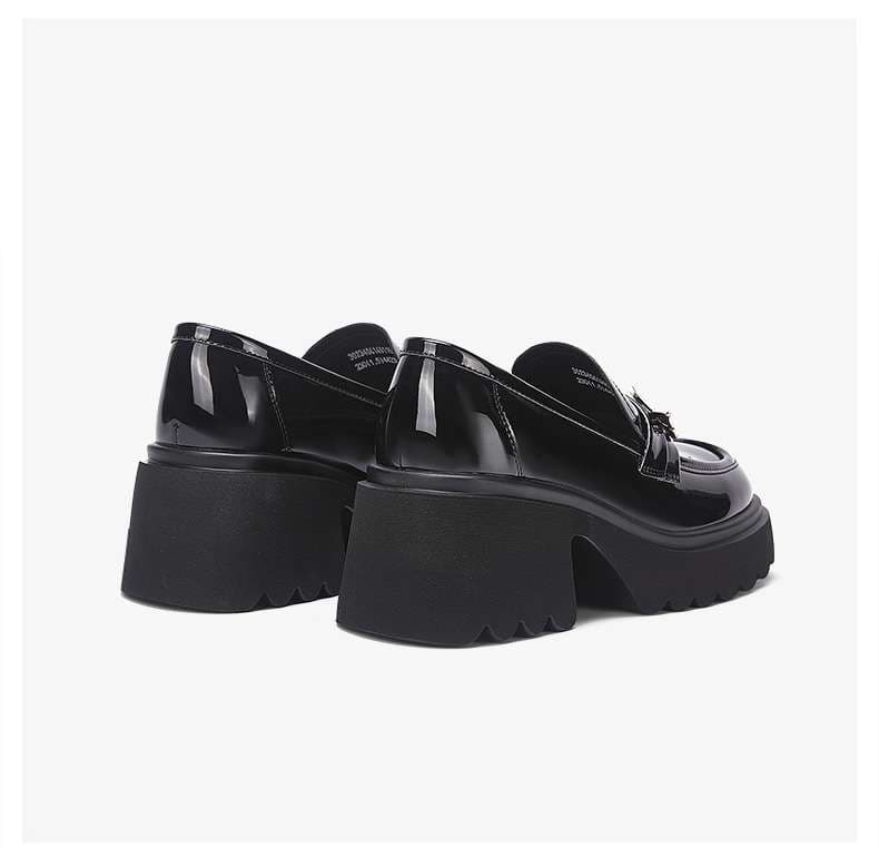 ローファーレディース 洗練された厚底ローファー