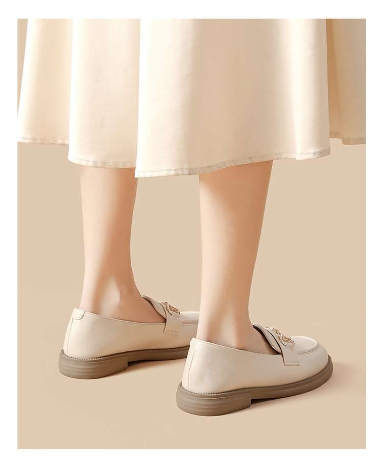 ローファーレディース カジュアル金具付き歩きやすいレディースローファー