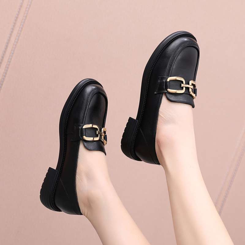 ローファーレディース 優美な金具付きレザーローファー